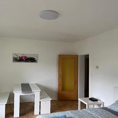 Dora アパート ハノーファー